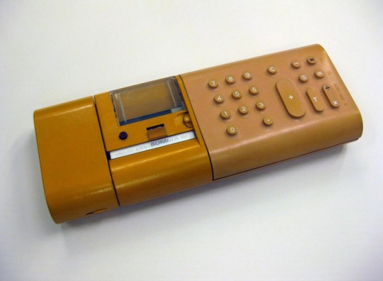 Divisumma 18 calculator designed in 1972 by Mario Bellini for Olivetti