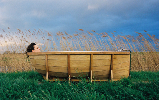 Bathboat by Studio Wieki Somers, 2005 Photo by: Elian Somers