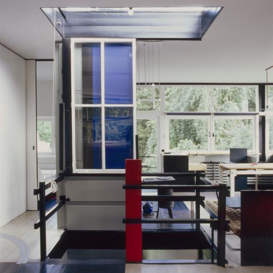 Interior of the Rietveld Schröder House, Gerrit Rietveld, 1924 © VG Bild-Kunst, Bonn 2012, Photo: Kim Zwarts