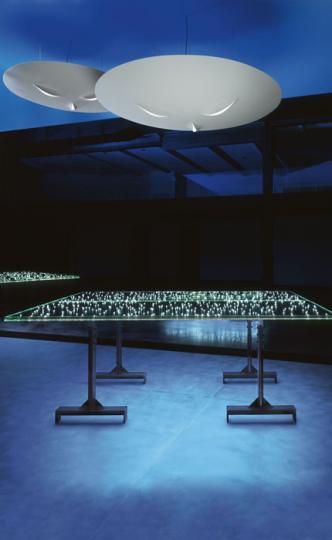 Ingo Maurer, LED Table