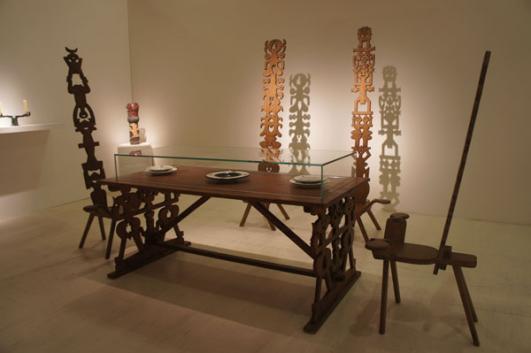 GATTARE wooden table and totem chairs